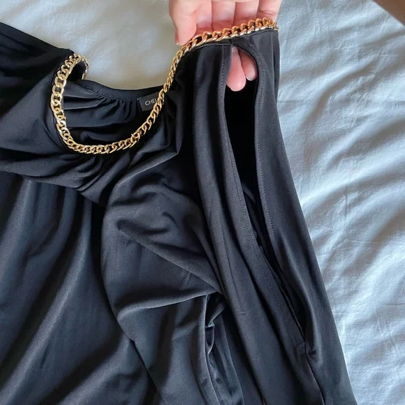 Black women’s top with gold neckline - Picture 5 of 6